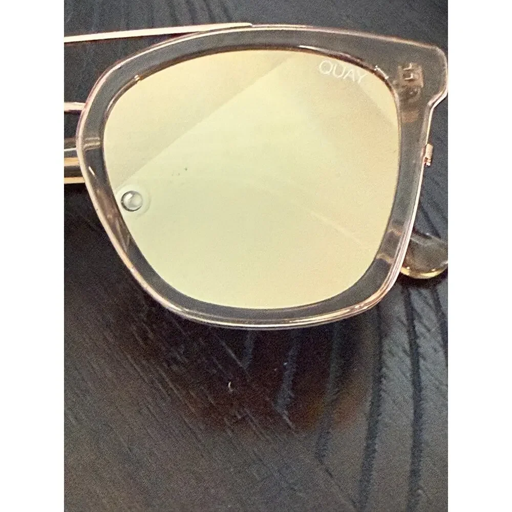 QUAY Sweet Dreams 125 Sunglasses Champagne Rose Gold Mirror Retired